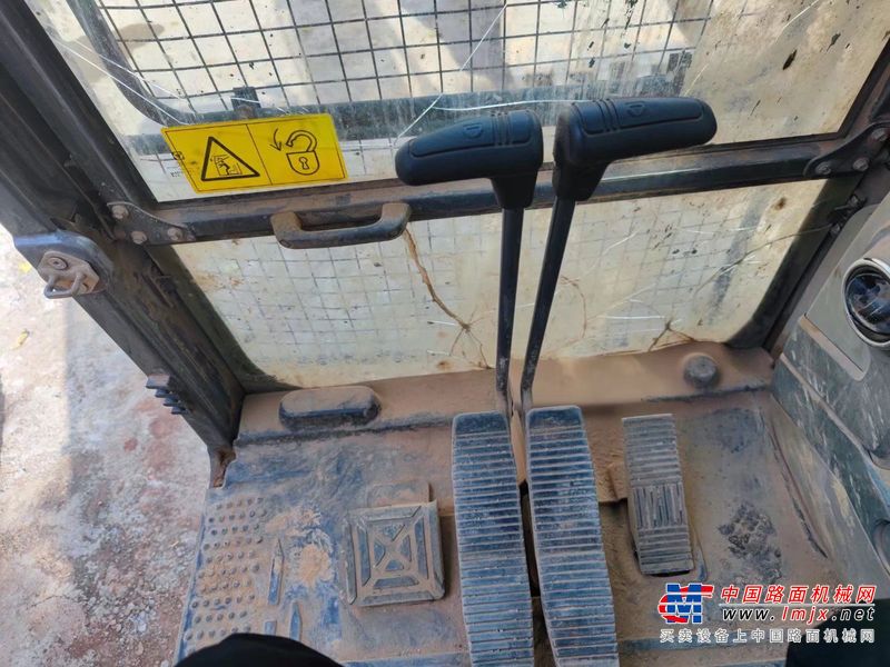 徐州市出售转让二手不详小时2019年徐工XE200DA挖掘机