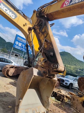徐州市出售转让二手不详小时2019年徐工XE200DA挖掘机