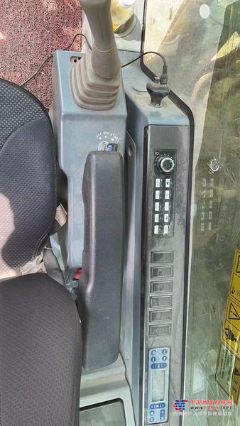 徐州市出售转让二手不详小时2019年徐工XE215D挖掘机