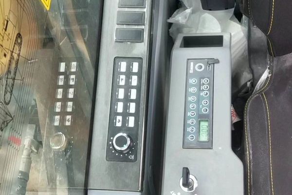 徐州市出售转让二手不详小时2021年徐工XE200DA挖掘机