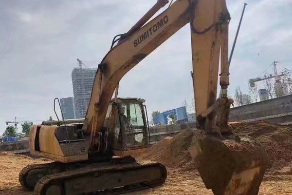 徐州市出售转让二手不详小时2000年住友SH200-6挖掘机