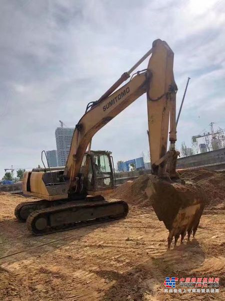 徐州市出售转让二手不详小时2000年住友SH200-6挖掘机