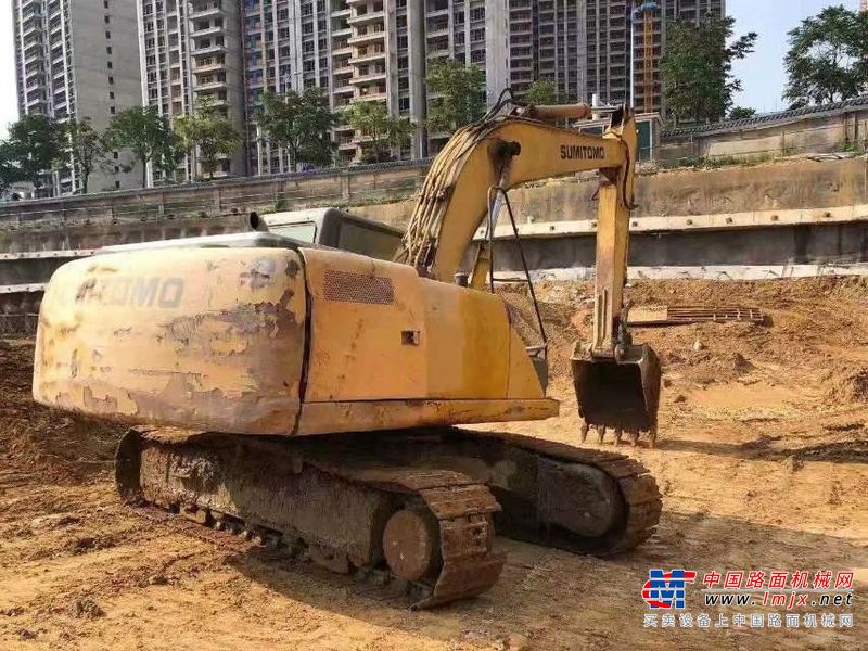 徐州市出售转让二手不详小时2000年住友SH200-6挖掘机