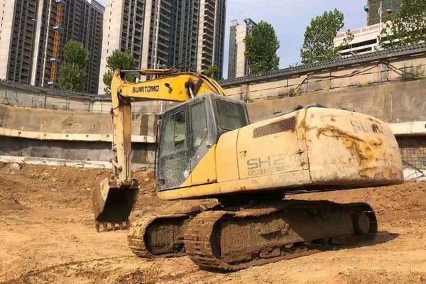 徐州市出售转让二手不详小时2000年住友SH200-6挖掘机