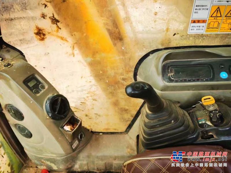 徐州市出售转让二手不详小时2000年住友SH200-6挖掘机