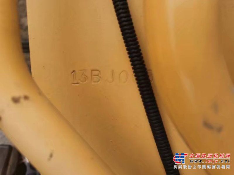 徐州市出售转让二手不详小时2013年小松PC240LC-8挖掘机