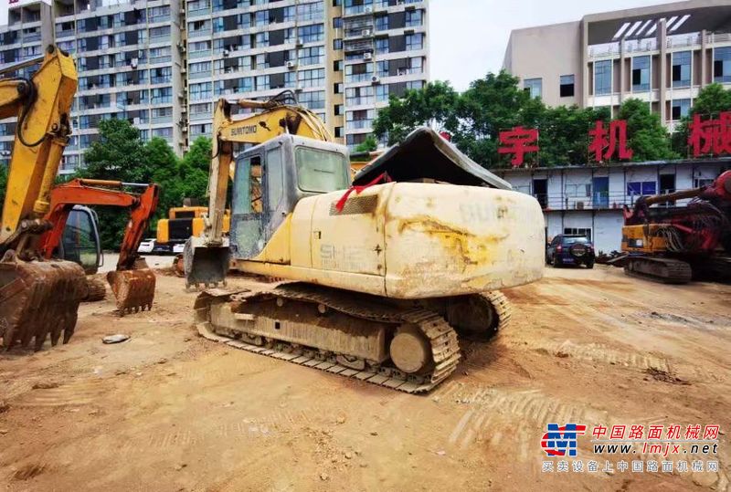 徐州市出售转让二手不详小时2000年住友SH200-6挖掘机