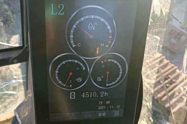 徐州市出售转让二手不详小时2018年徐工XE215D挖掘机