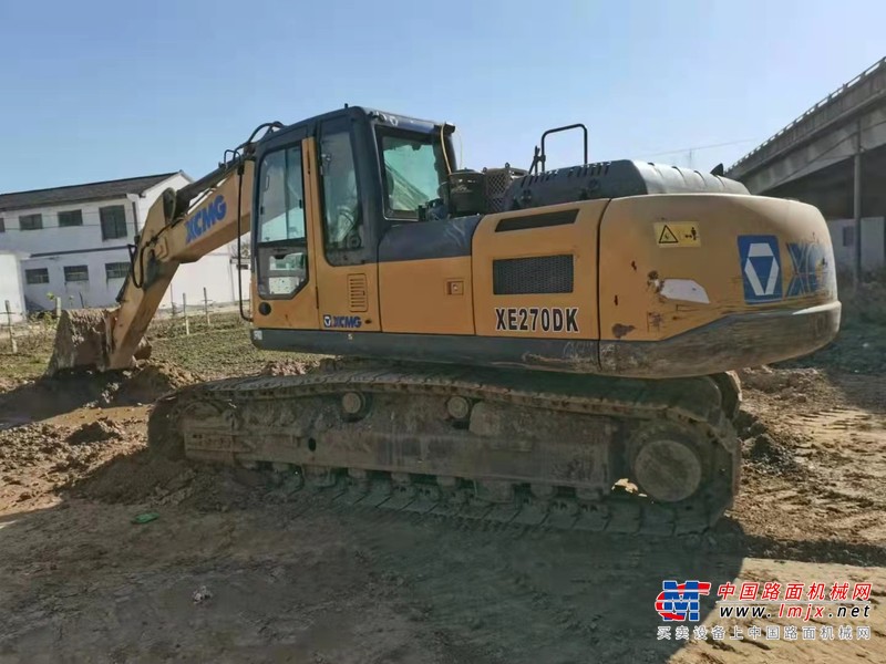 徐州市出售转让二手不详小时2018年徐工XE270DK挖掘机