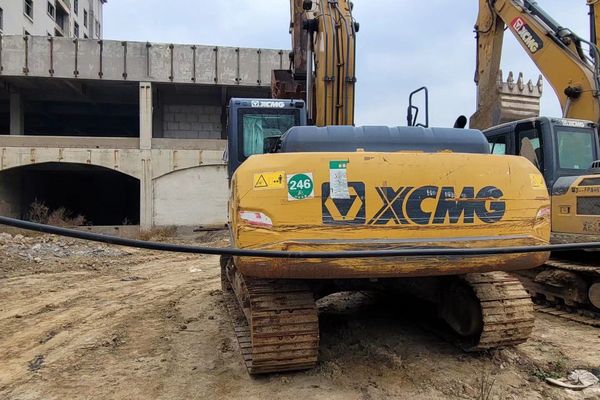 徐州市出售转让二手不详小时2019年徐工XE200DA挖掘机