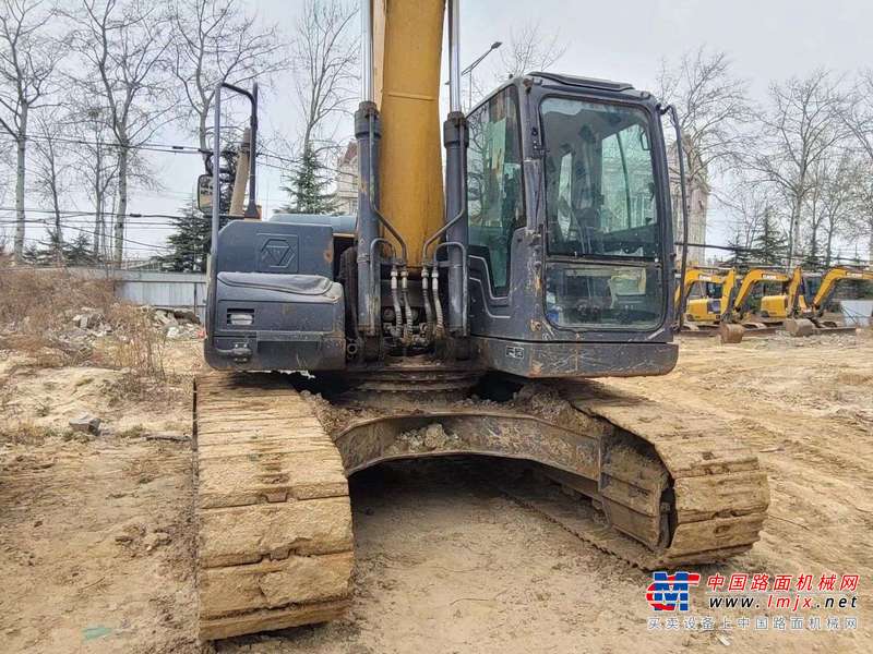 徐州市出售转让二手不详小时2019年徐工XE200DA挖掘机