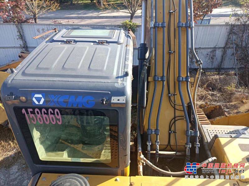 徐州市出售转让二手不详小时2018年徐工XE215D挖掘机