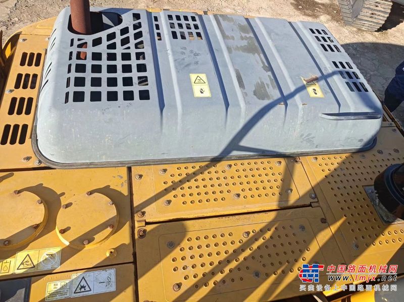 徐州市出售转让二手不详小时2018年徐工XE215D挖掘机