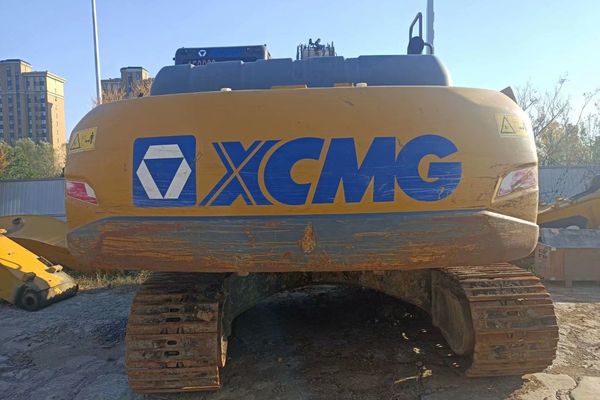 徐州市出售转让二手不详小时2018年徐工XE215D挖掘机