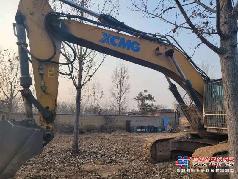 徐州市出售转让二手不详小时2017年徐工XE470D挖掘机