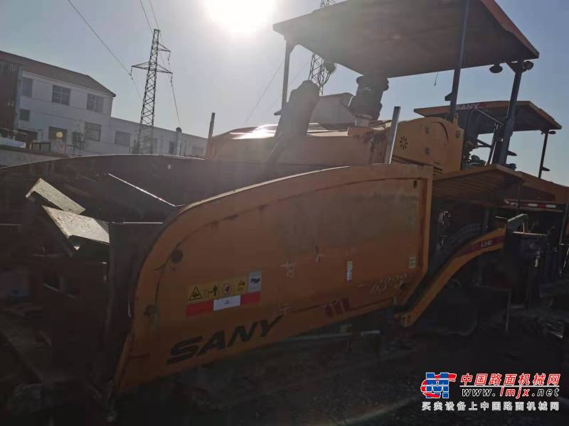 徐州市出售转让二手不详小时2013年三一重工SMP90EC沥青摊铺机