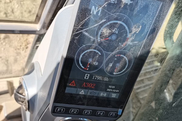 徐州市出售转让二手不详小时2021年徐工XE200DA挖掘机