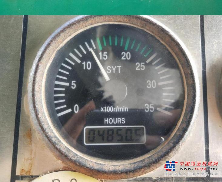 徐州市出售转让二手不详小时2014年徐工RP952沥青摊铺机