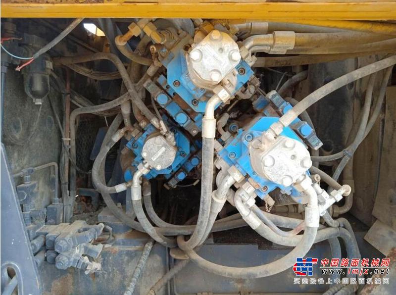 徐州市出售转让二手不详小时2014年徐工RP952沥青摊铺机