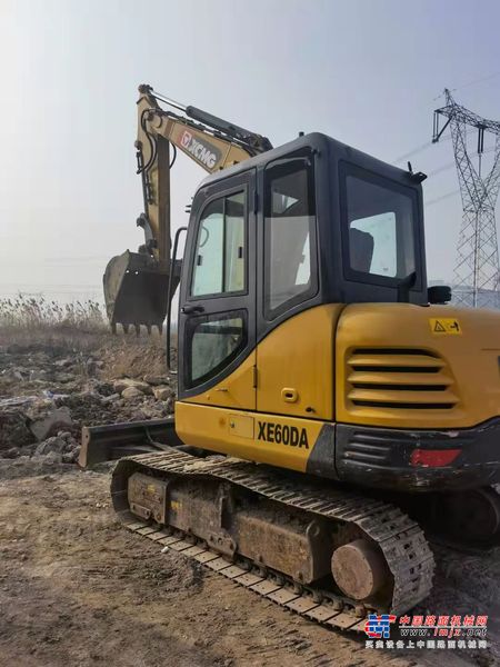 徐州市出售转让二手不详小时2020年徐工XE60DA挖掘机