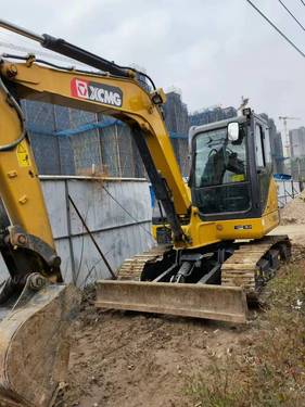 徐州市出售转让二手不详小时2021年徐工XE60DA挖掘机