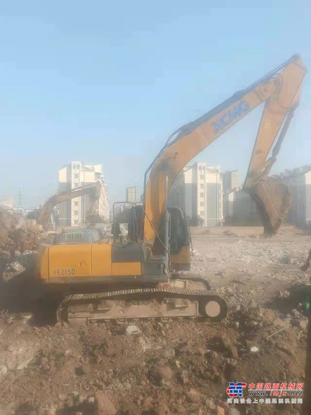 徐州市出售转让二手不详小时2017年徐工XE215D挖掘机