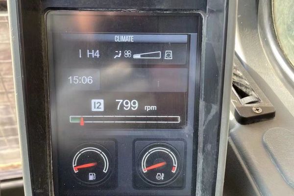 徐州市出售转让二手不详小时2018年山东临工E6400F挖掘机