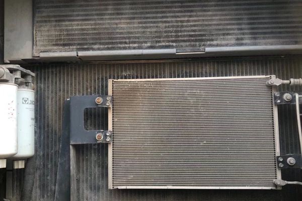 徐州市出售转让二手不详小时2014年徐工XE470C挖掘机