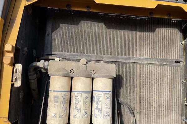 徐州市出售转让二手不详小时2018年山东临工E6400F挖掘机
