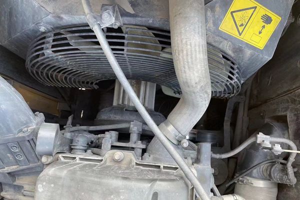 徐州市出售转让二手不详小时2018年山东临工E6400F挖掘机