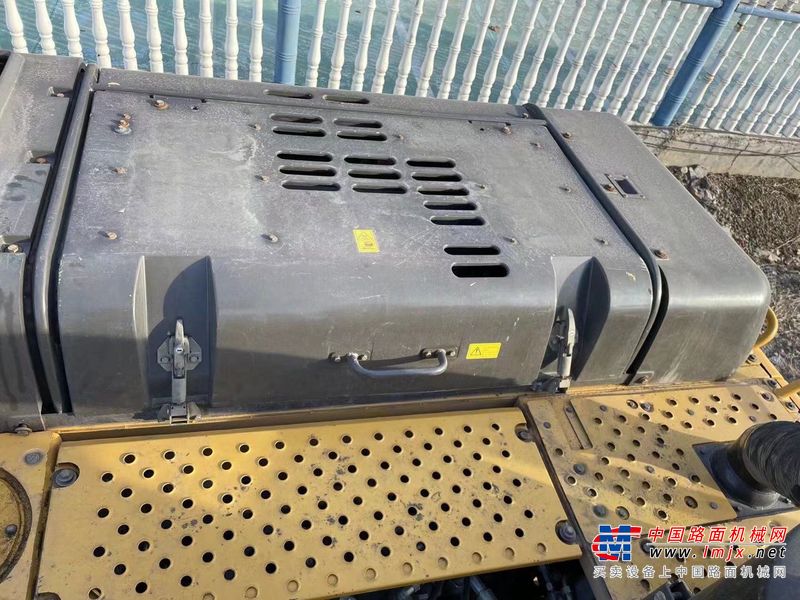 徐州市出售转让二手不详小时2018年山东临工E6400F挖掘机