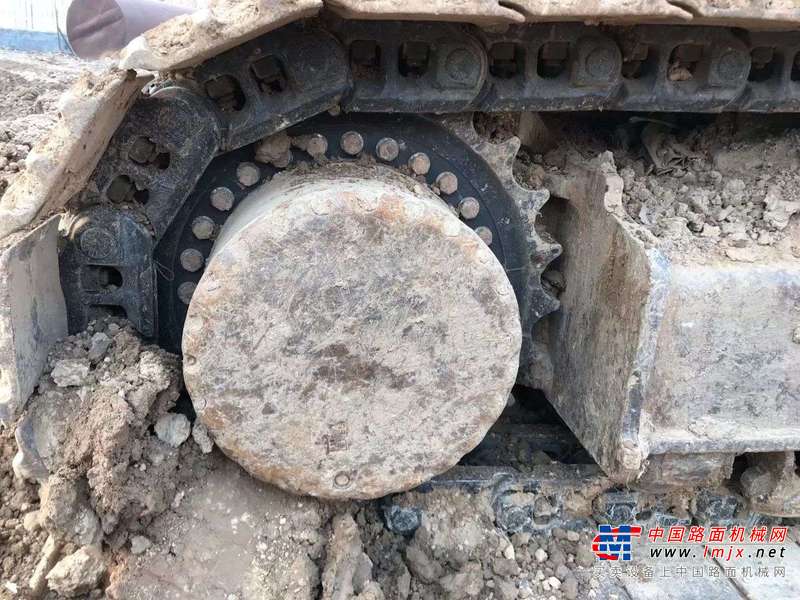 徐州市出售转让二手不详小时2015年徐工XE370CA挖掘机