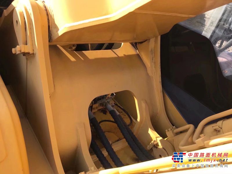 徐州市出售转让二手不详小时2013年厦工XG833挖掘机