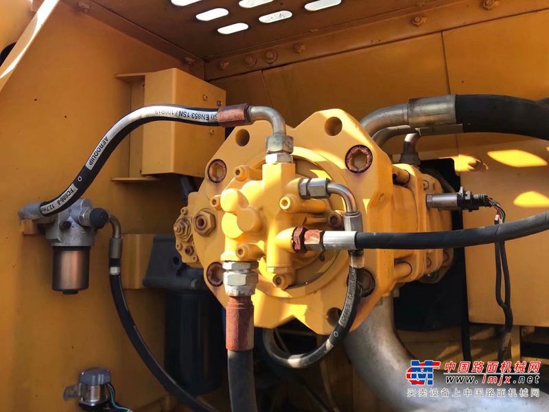 徐州市出售转让二手不详小时2013年厦工XG833挖掘机