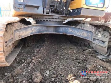 徐州市出售转让二手不详小时2017年徐工XE270DK挖掘机