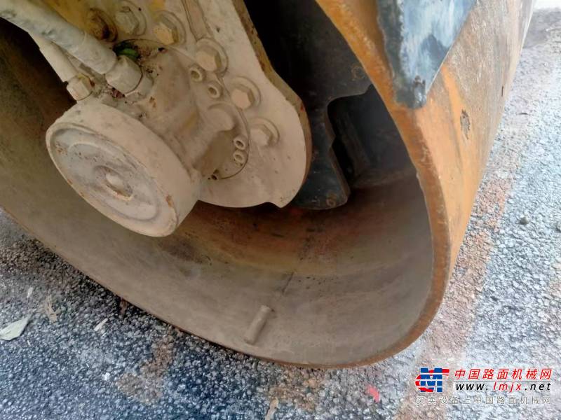 邢台市出售转让二手不详小时2017年徐工XMR303双钢轮压路机