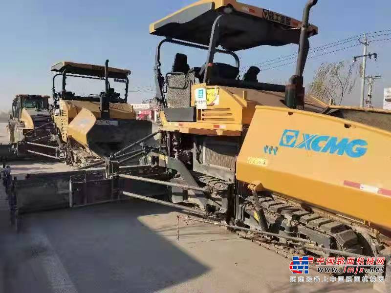 徐州市出售转让二手不详小时2018年徐工RP953E沥青摊铺机