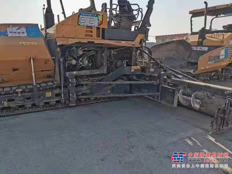 徐州市出售转让二手不详小时2018年徐工RP953E沥青摊铺机