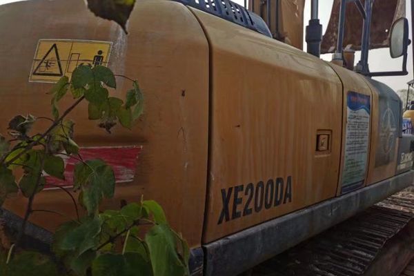 徐州市出售转让二手不详小时2020年徐工XE200DA挖掘机
