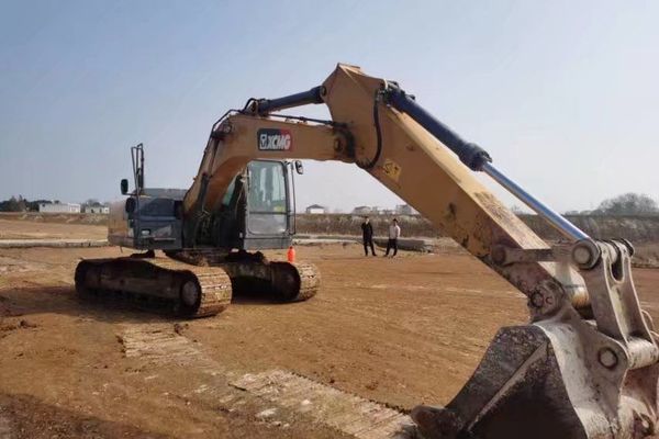 徐州市出售转让二手不详小时2021年徐工XE200DA挖掘机