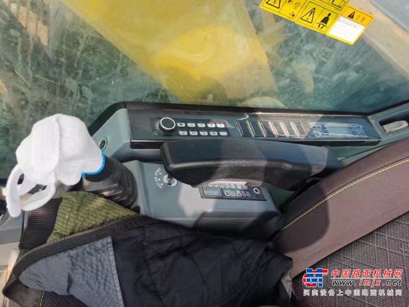 徐州市出售转让二手不详小时2021年徐工XE200DA挖掘机