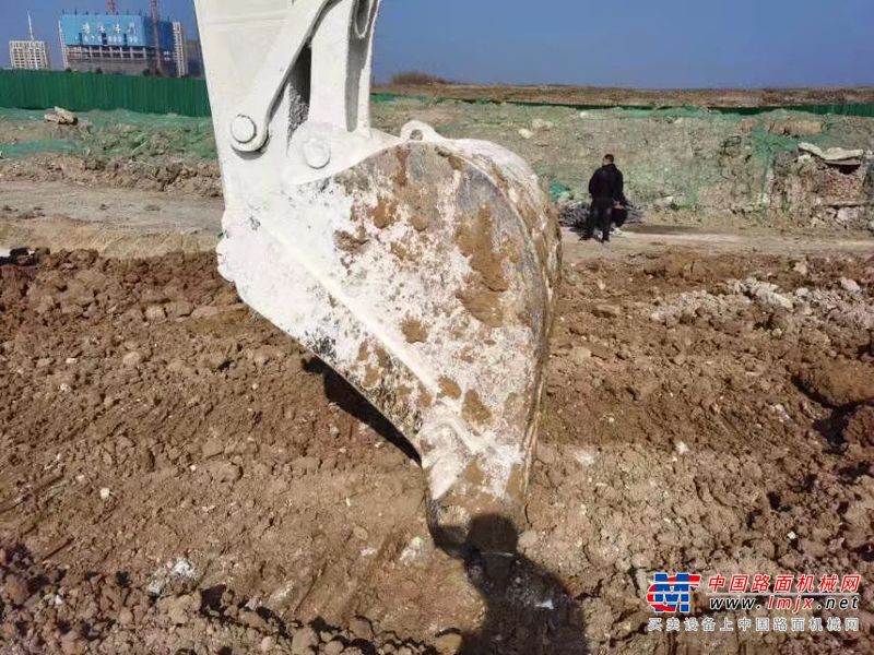 徐州市出售转让二手不详小时2021年徐工XE200DA挖掘机
