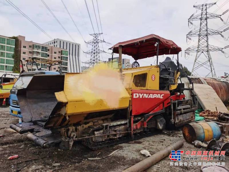 泉州市出售转让二手不详小时2012年戴纳派克F141C沥青摊铺机