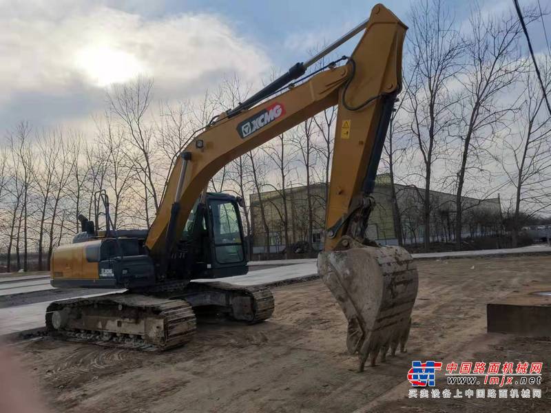徐州市出售转让二手不详小时2021年徐工XE200DA挖掘机