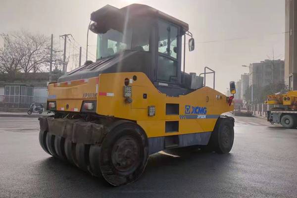 徐州市出售转让二手不详小时2018年徐工XP303K轮胎压路机