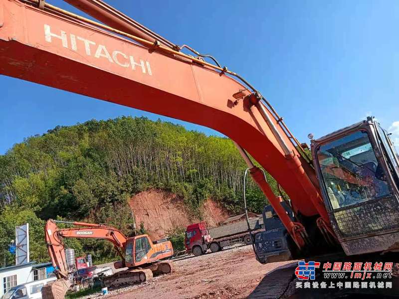 徐州市出售转让二手不详小时--年日立ZX250H-3挖掘机