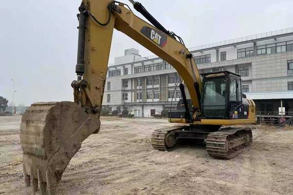 徐州市出售转让二手不详小时2017年卡特彼勒320D2液压挖掘机