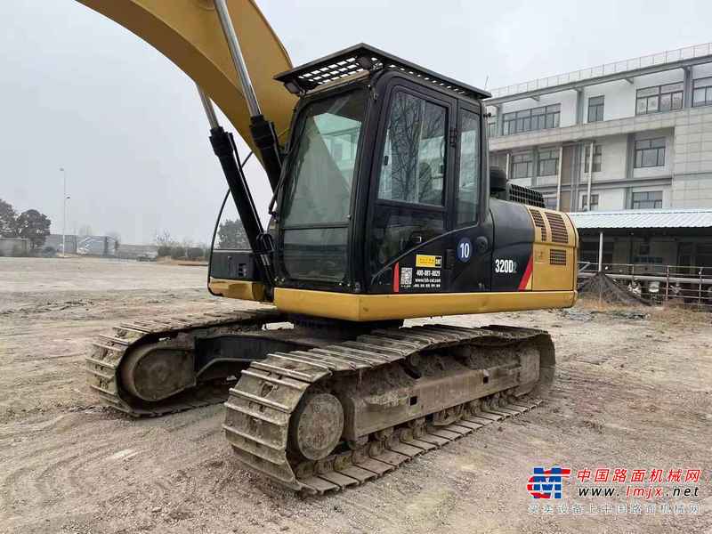 徐州市出售转让二手不详小时2017年卡特彼勒320D2液压挖掘机