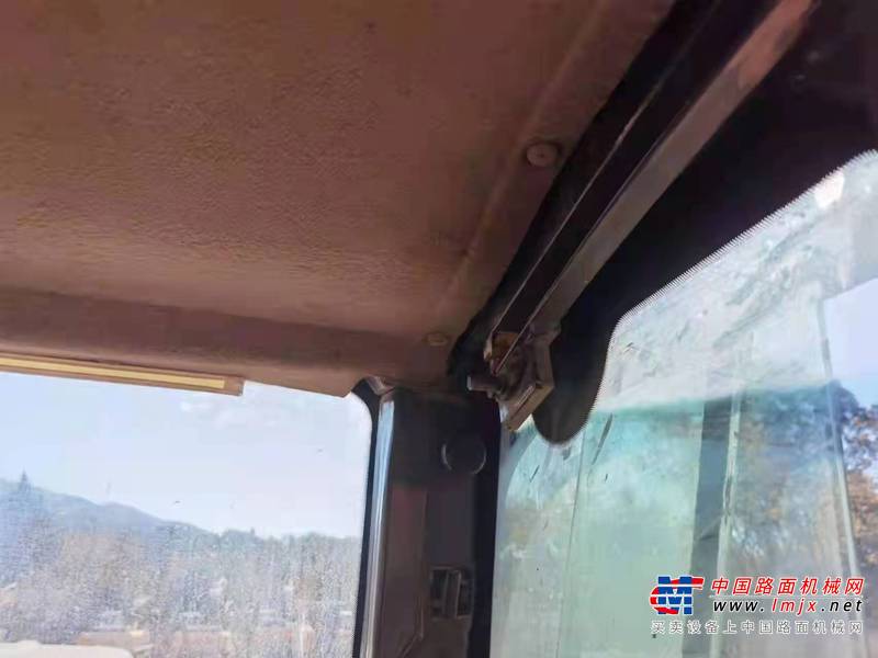徐州市出售转让二手不详小时--年日立ZX240-3挖掘机