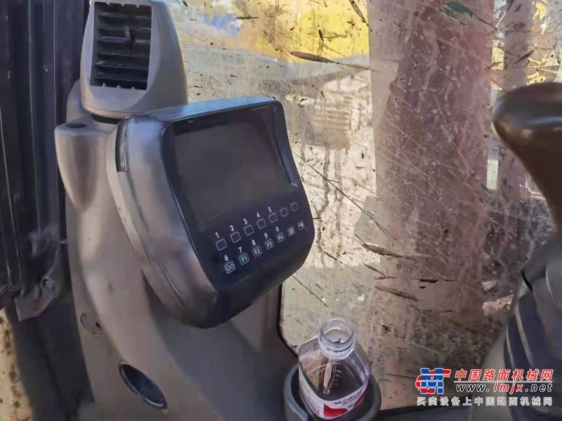 徐州市出售转让二手不详小时--年日立ZX240-3挖掘机